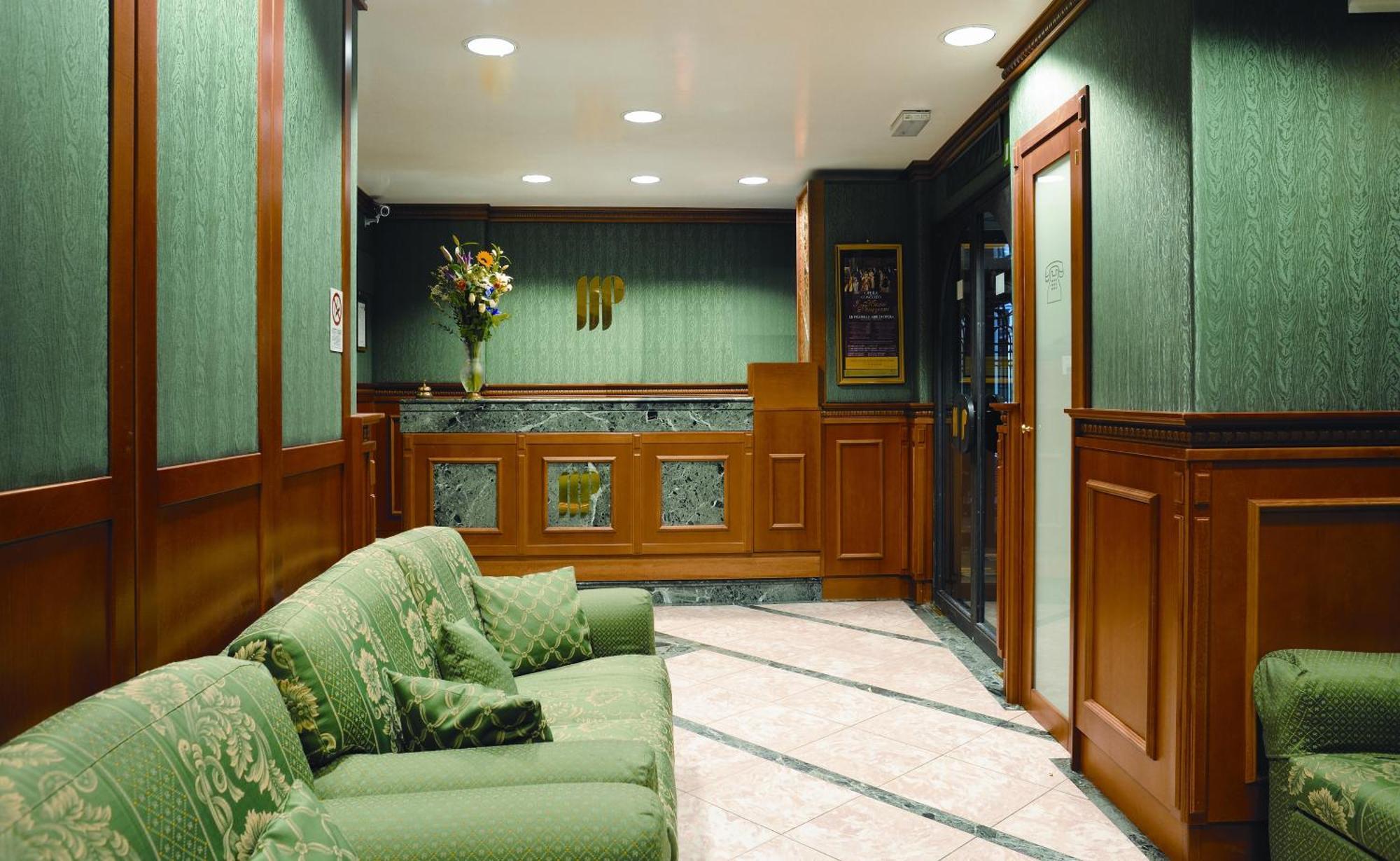 Hotel Patria Rome Bagian luar foto